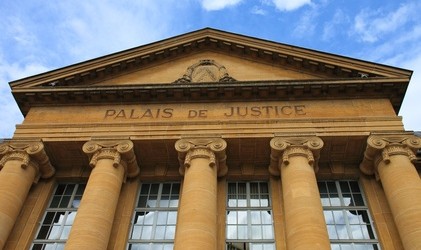 Palais de justice-santé au travail
