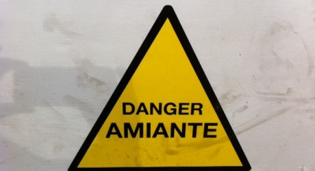 Danger amiante-Santé au travail
